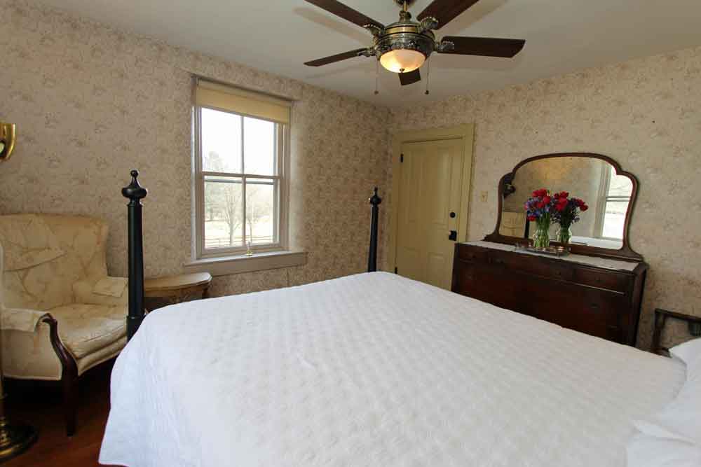 Farmhouse Bed and Breakfast